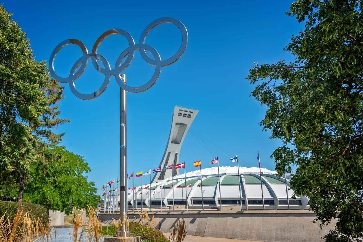 Montreal Olympic stadium and Olympic rings